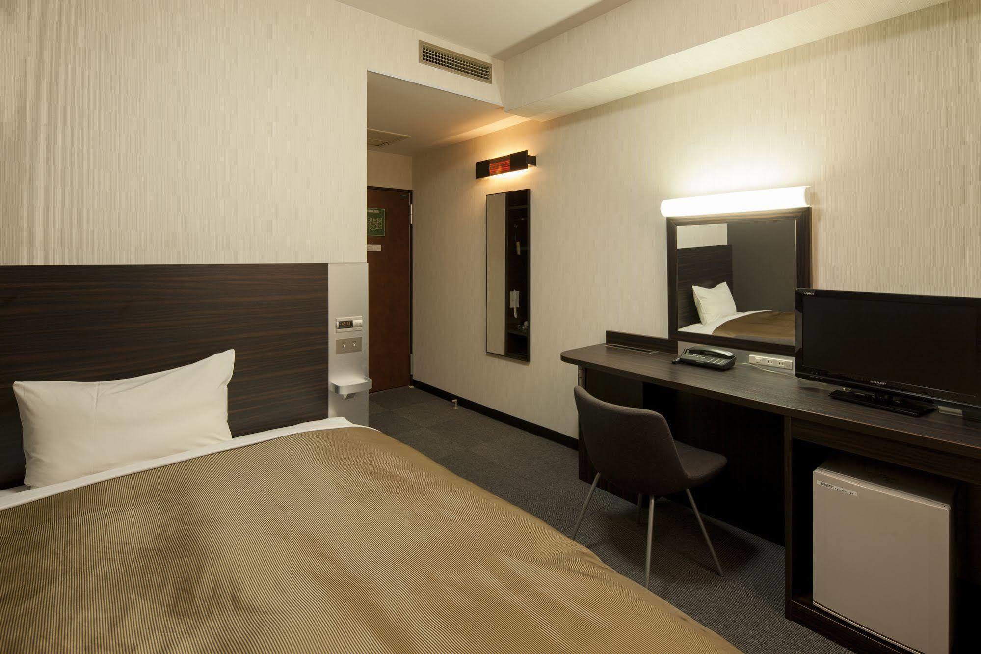 Osaka City Hotel Kyobashi Екстериор снимка